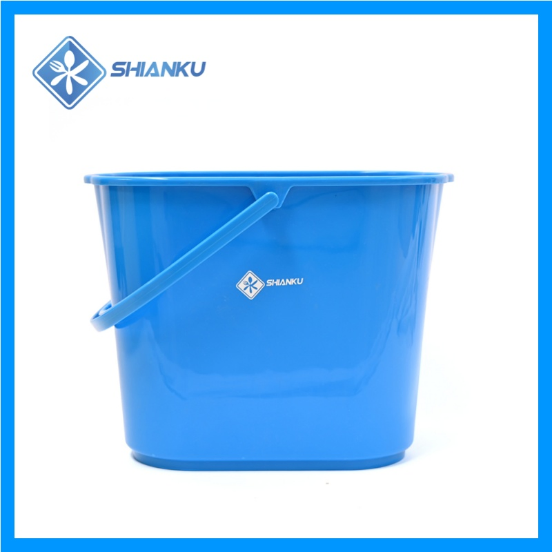 Shianku Dairy Farm 14L Graduated Measuring Plastic Milk Bucket
