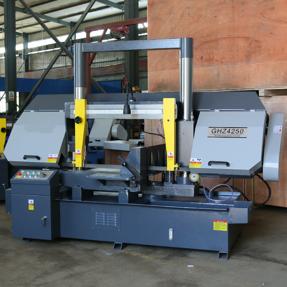 Ленточная пила по металлу автоматическая угловая GHZ4230