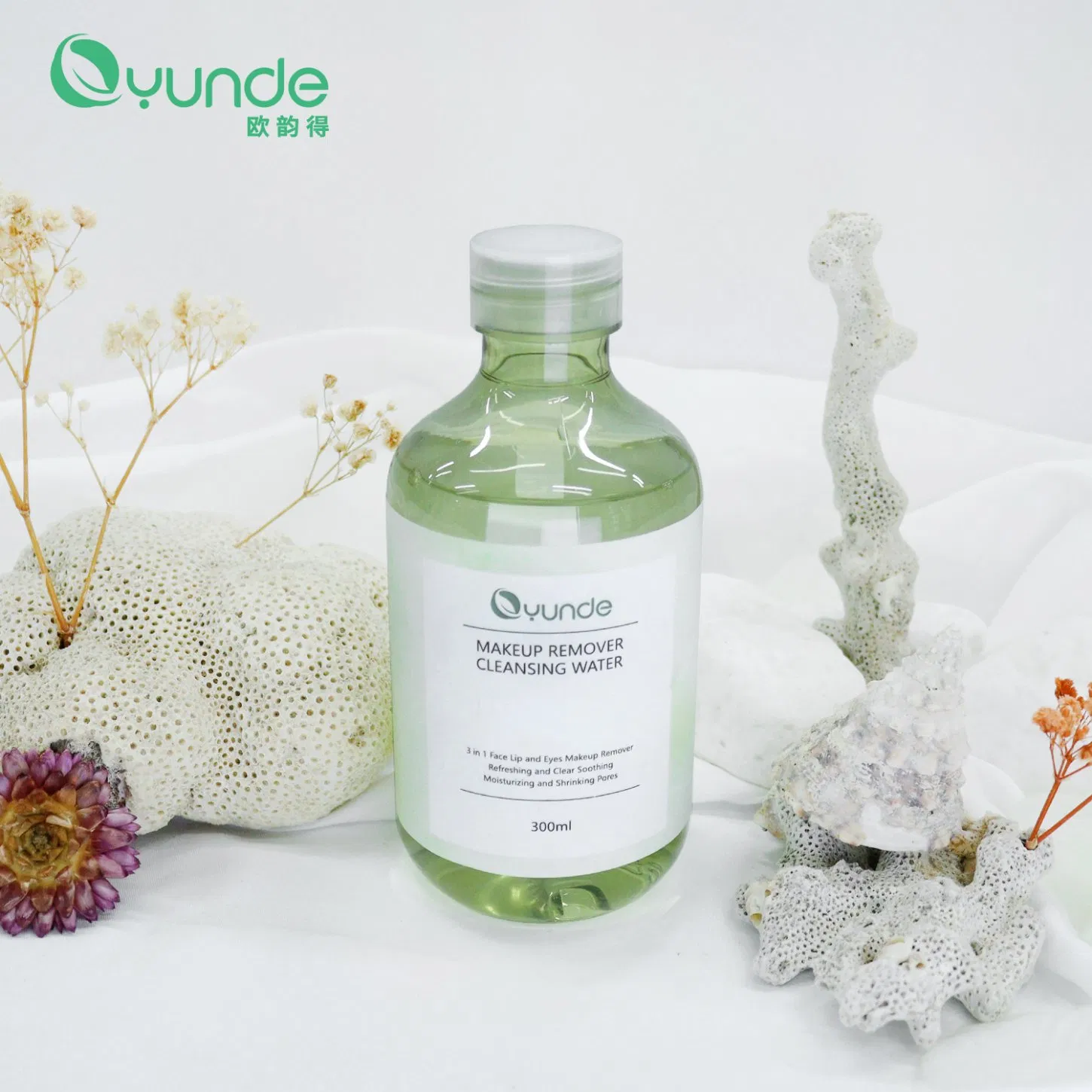 Oyunde 3-in-1 Face Lip and Eyes Clear Soothing Makeup Cleansing Water