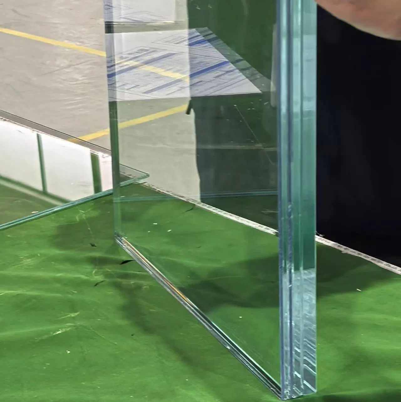 Tempered Customized Laminated Polycarbonate Glaizng safety plastic Glass for Bulletproof