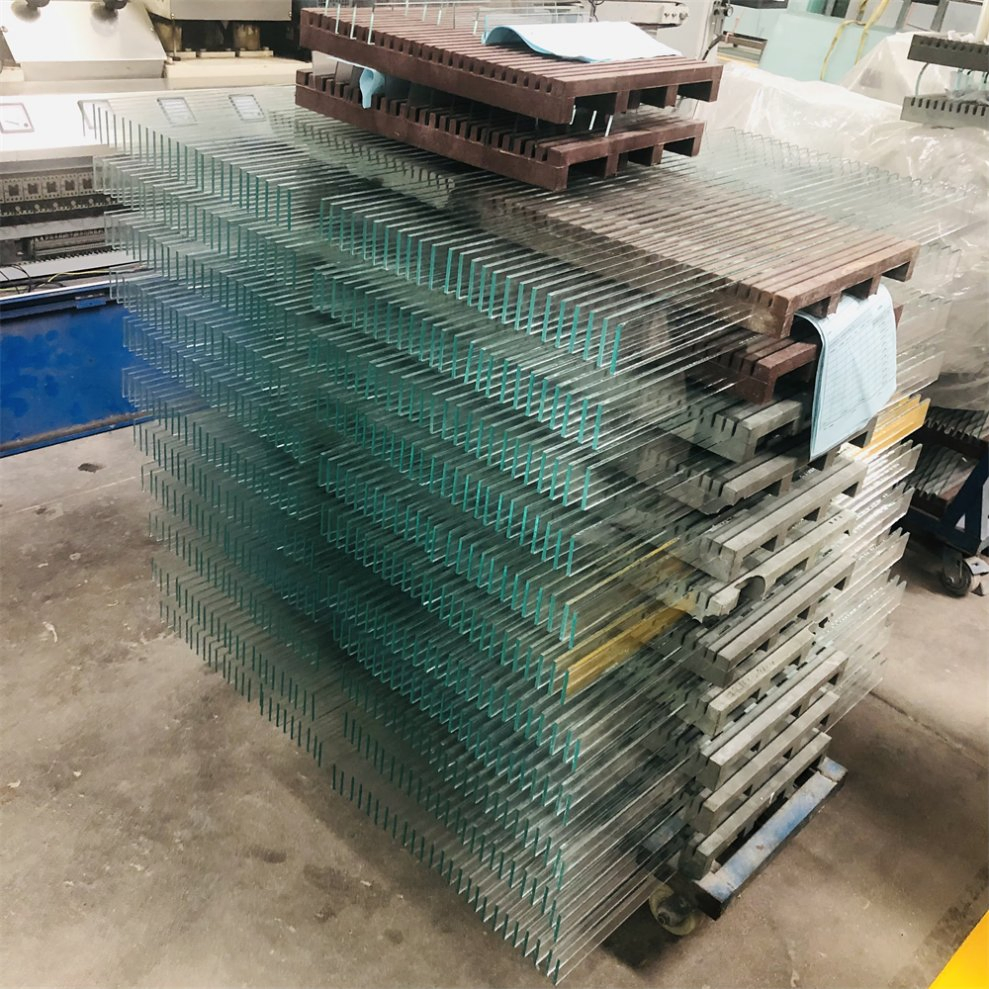 Guangzhou OEM 2mm 3mm Tempered Reinforced Safety Glass (T-TP)