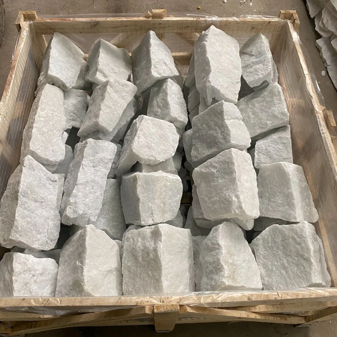 Pari Natural Marble Loose Stone Paving Stone Split Surface 15-35X15-35cmx2-3.5cm for Garden Landscape/Outdoor Project/Wall Tile/Floor Tile