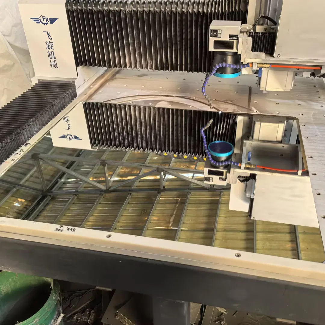 R800 R1200 High Quality 305*407mm 407*457mm 355*457mm Float Curved Mirror Glass Sheet