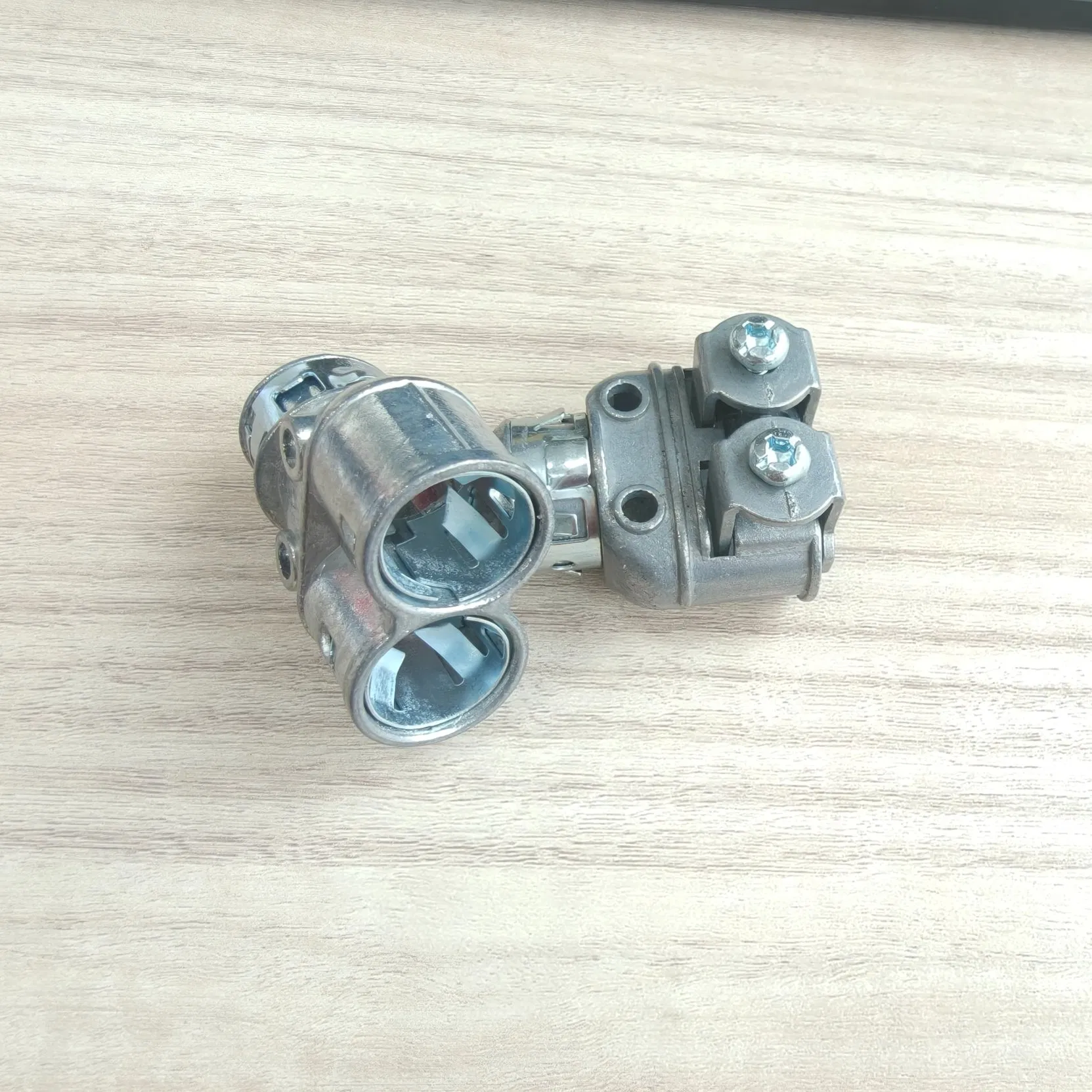 UL Listed Snap2-It Duplex Connector