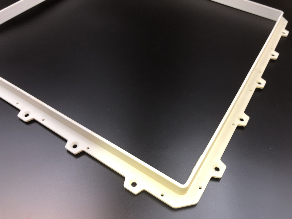 High Impact Plastic Bathroom Fittings Panel with Easy Installation and Customization