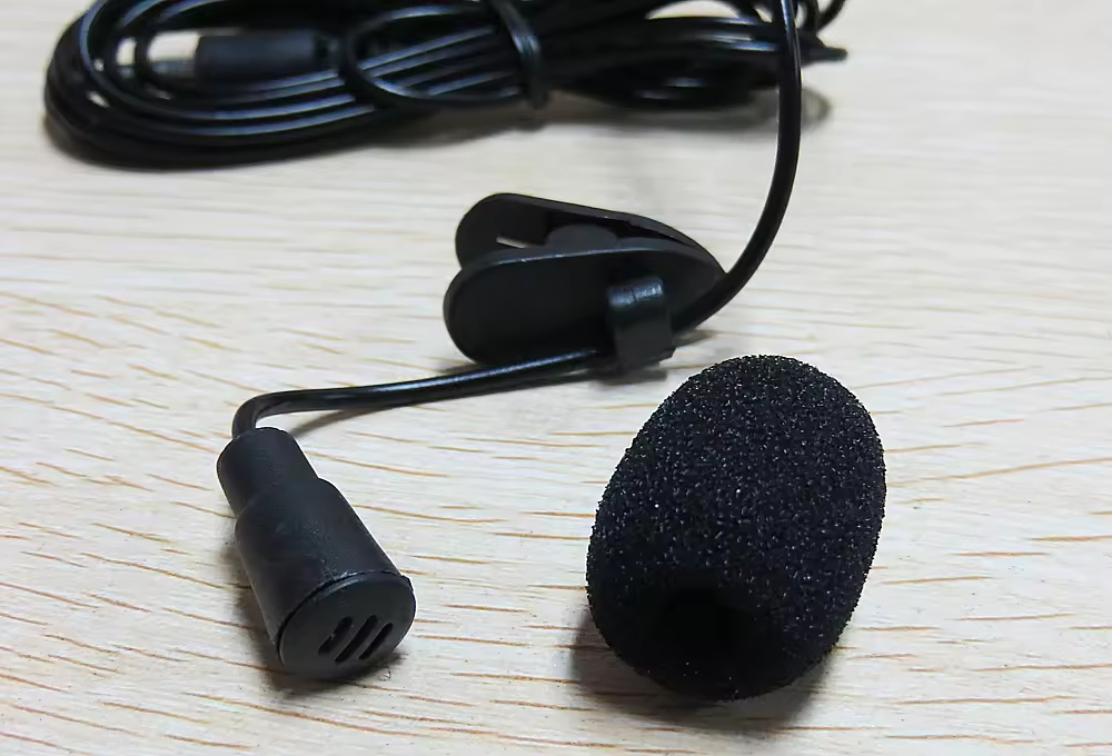 3.5mm Mic Lapel Microphone with 1.5m Cable for Teaching Conferences Clip-on Lavalier Mic Microphone Mini Tie Microphone