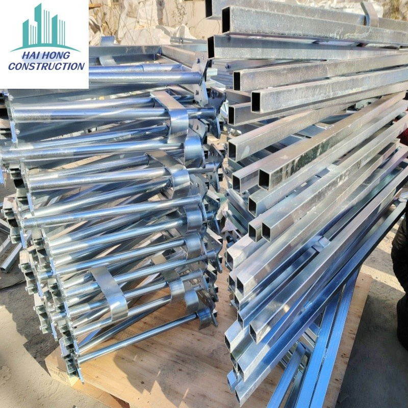 Adjustable Scaffolding Prop Tripod with Enhanced Stability Features