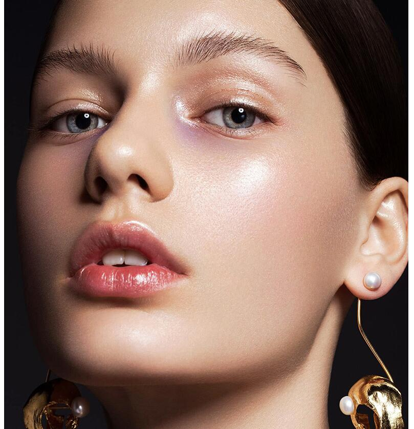 Matte Makeup Beauty Product Hyaluronic Acid Silk Soft Water Foundation