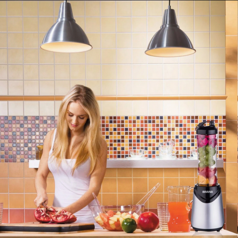 All in One Blending Solution Blender with 550ml Container and Professional Grade Mixing Power