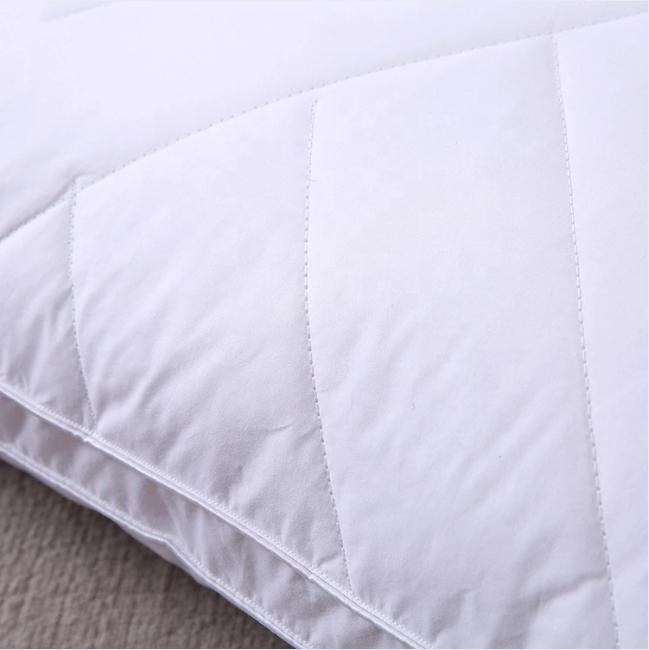 China Manufacturer Wholesale Custom Pattern Quilted Standard Size 5cm Wall Gusset Hilton Hotel / Home Polyester Hollow Fiber Bed Sleeping Neck Pillow Insert