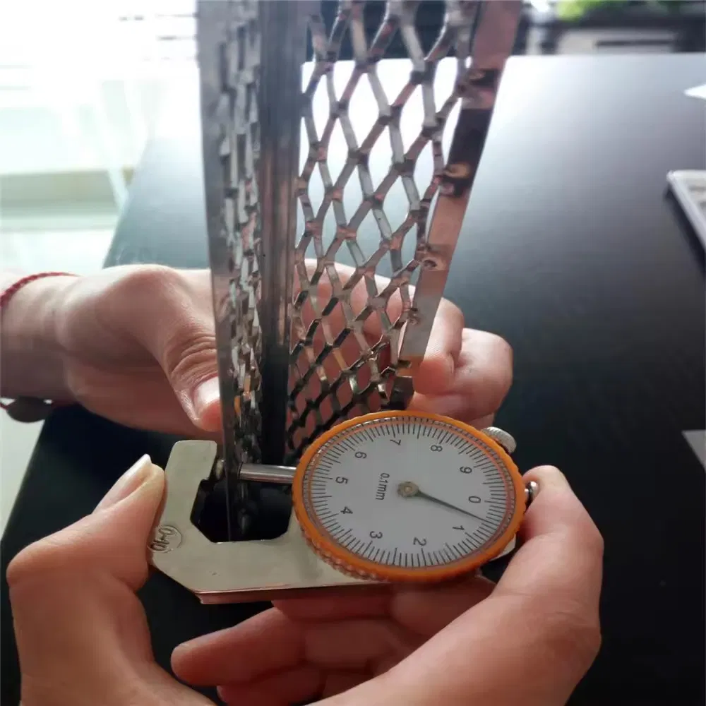 Building Materials Drywall Metal Aluminum Corner Bead for Plastering