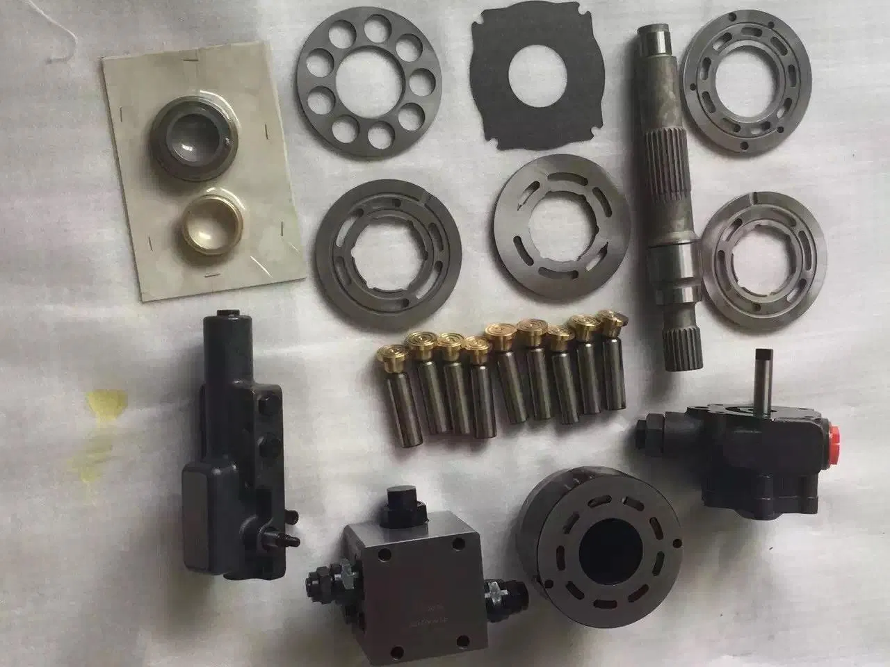 Factory Supply Hydraulic Parts Jeil Jmv 44 22 45 28 53 34 64 53/31 76 45 147 95 155 89 173 101 185 114 168 102 275 172 Travel Pump Spare Parts