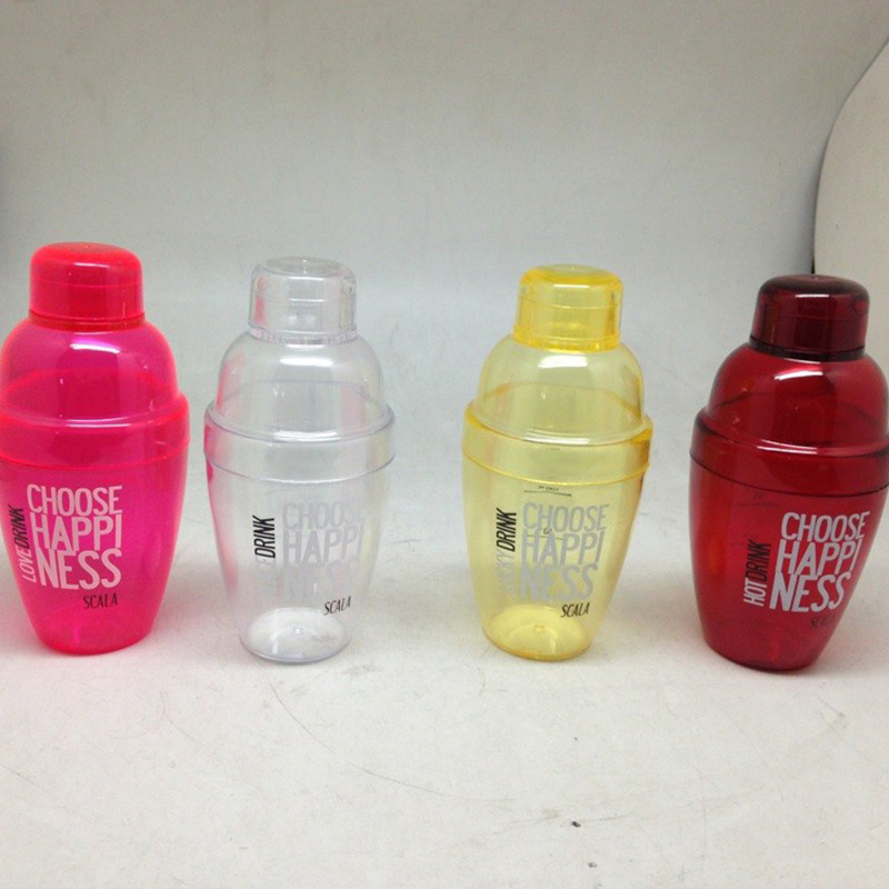 Пластиковый шейкер для коктейлей с логотипом