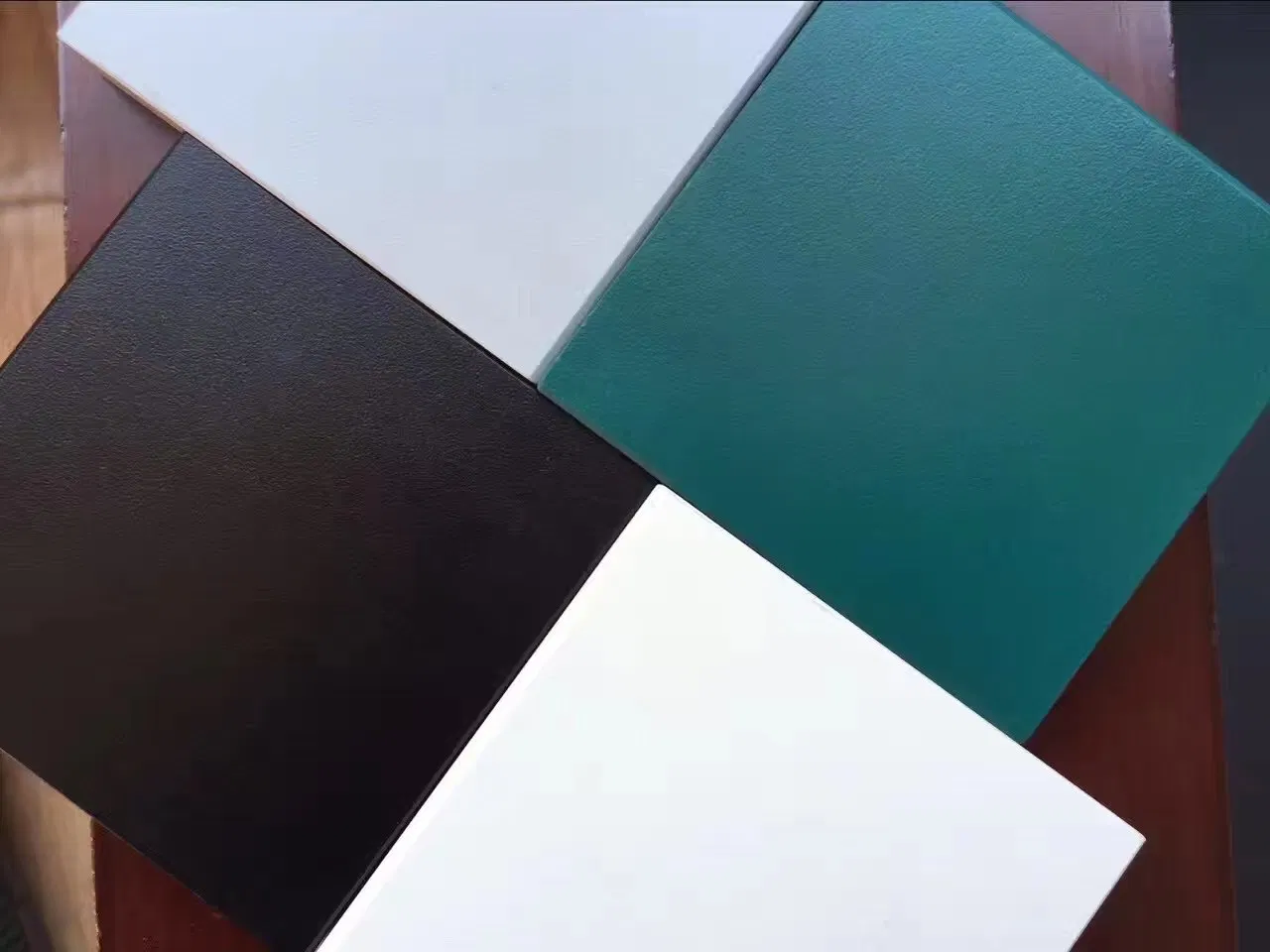 High Performance Laboratory Countertops with Phenolic Resin Surface