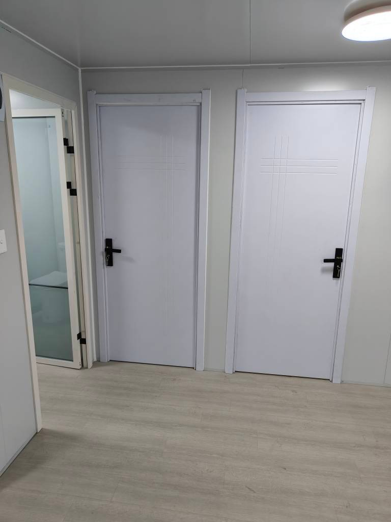 Wholesale 3 Bedroom Luxury 40FT 20FT Movable Foldable Expandable Prefab Container House