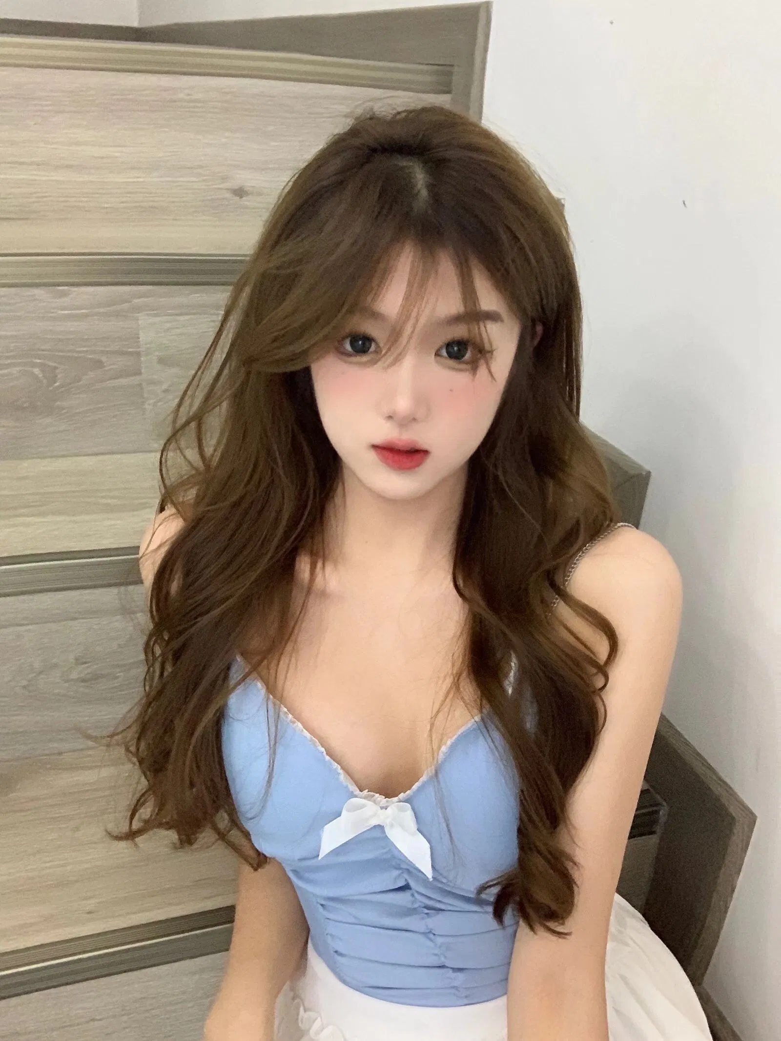 Stunning Dramatic Black Colored Contact Lenses for All Occasions