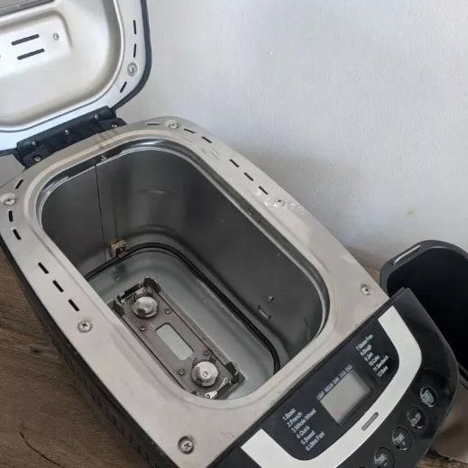 Multi-Functional Breakfast Simple Operation Fresh Baking Delicious Bread Maker Machine