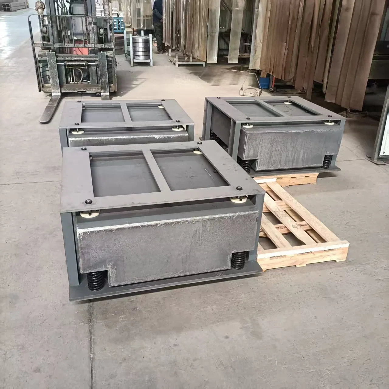 Excellent Combination of Damper and Mass and Frequency Tuned Mass Damper