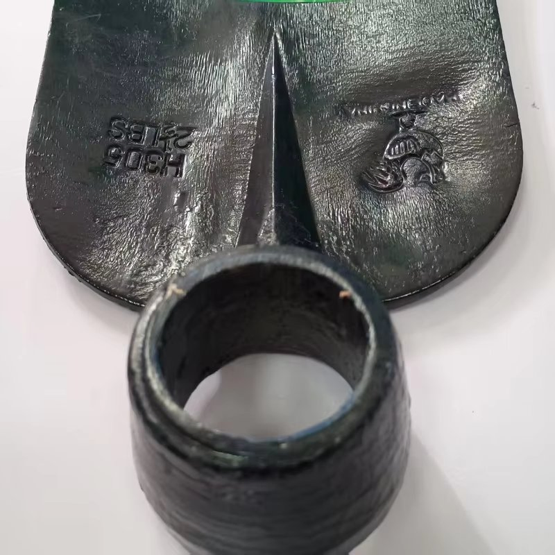 High Quality H305 Hoe with Wooden Handle Tool for Farming and Gardening