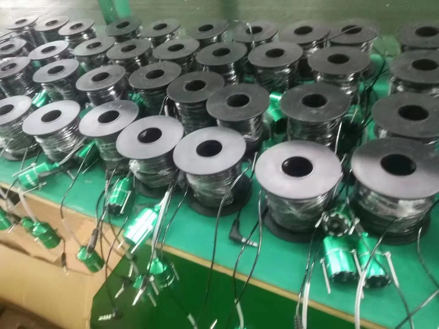 Hot Sale Aluminum Underwater Fishing Camera Portable Fish Finder Camera HD Infrared LED Waterproof Camera 800*480 Monitor