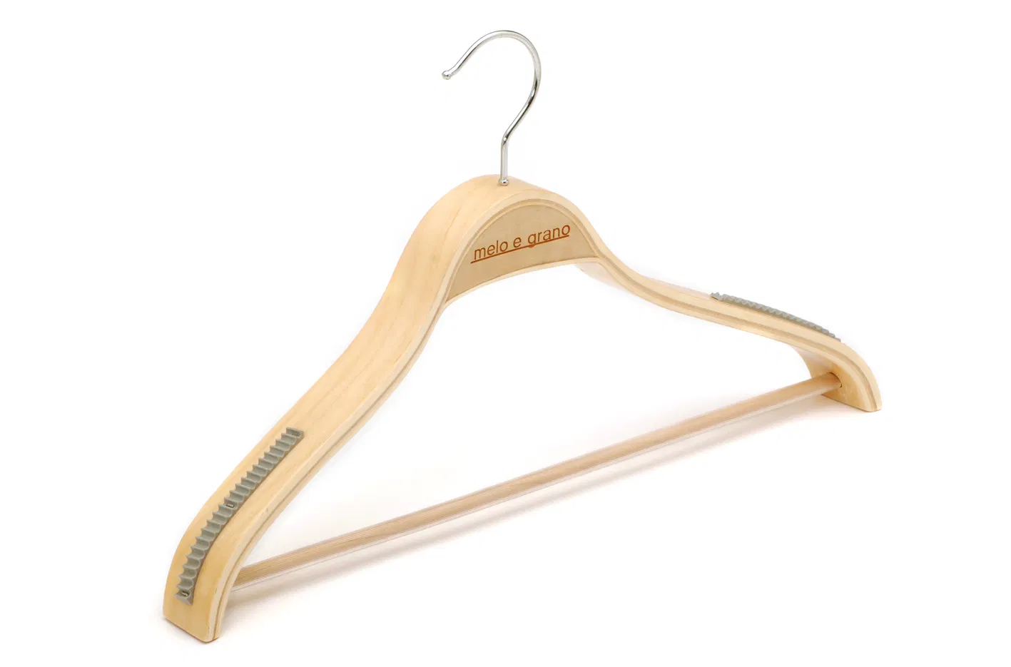 Wholesale Cheap Plywood Coat Hanger with Matel Hook