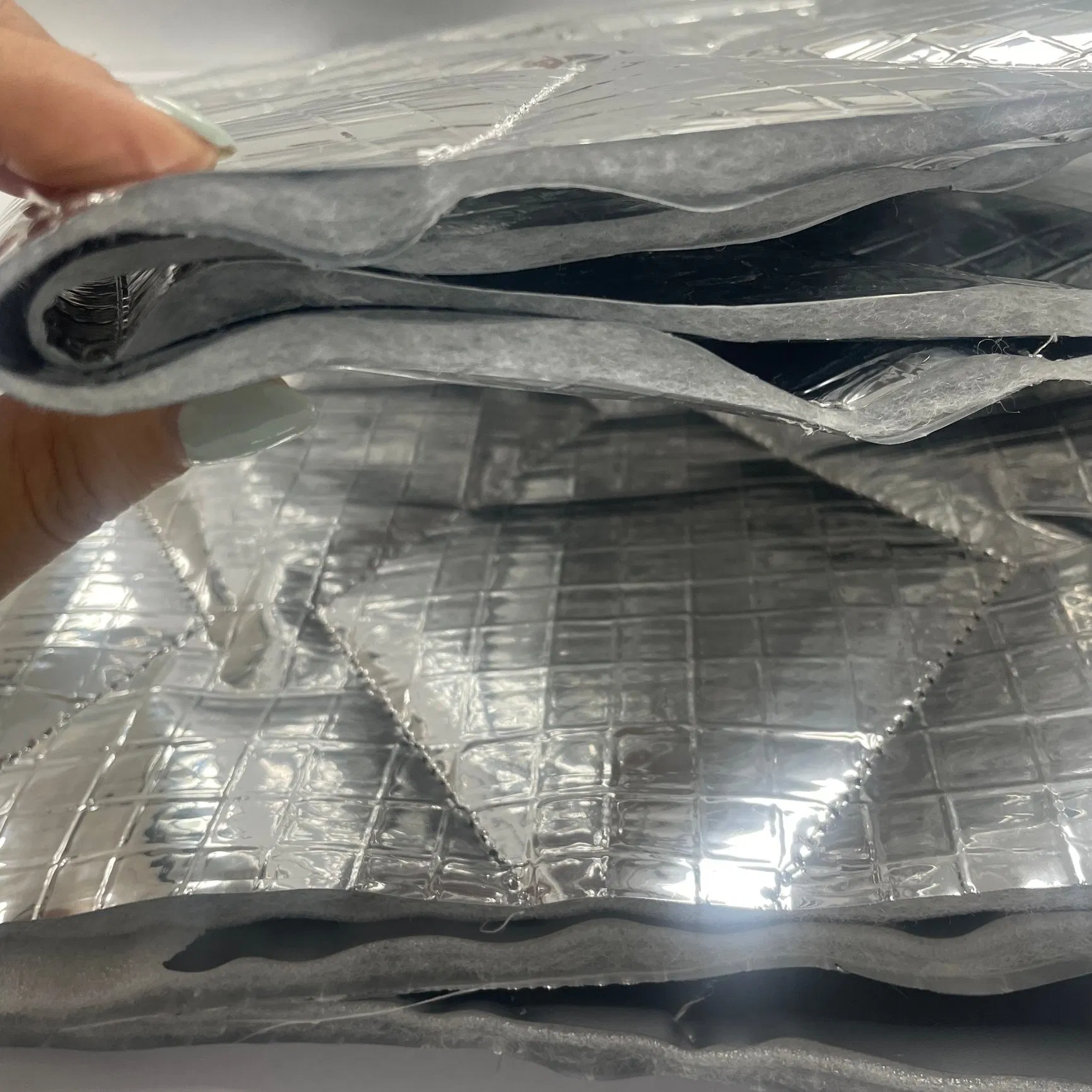 Cuctomized Multi Layer Heat Insulation Material Window Thermal Screens for Car with All Sizes and Shapes