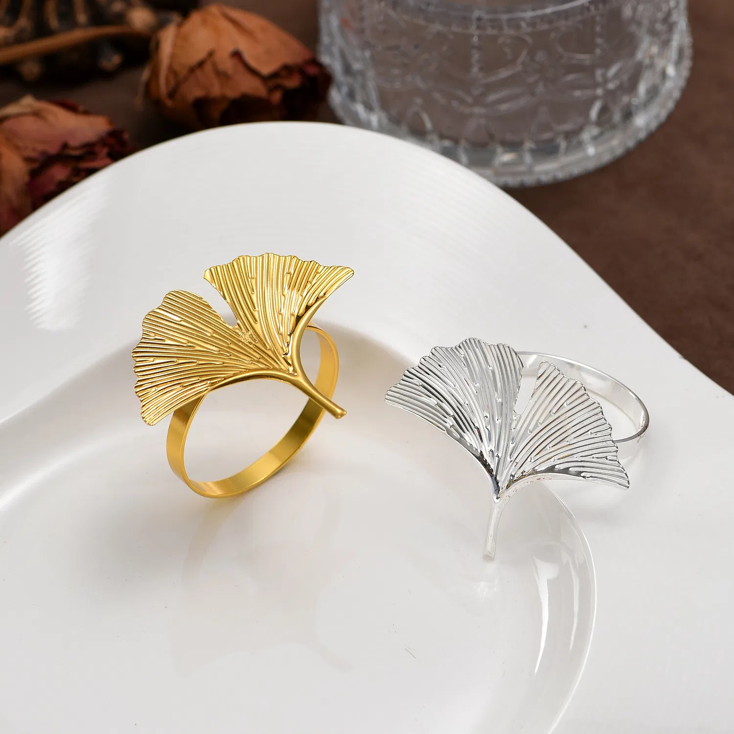 Metal Ginkgo Leaf Napkin Buckle Kitchen Napkin Rings for Wedding Table Decoration