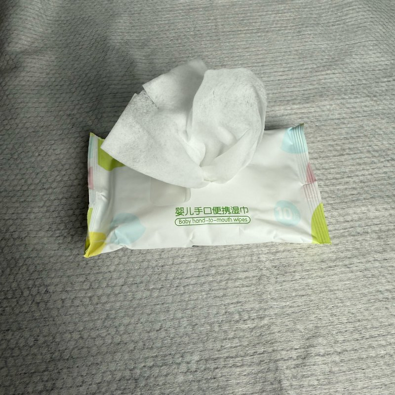 Premium Biodegradable Extra Soft Cotton Wet Wipes for Baby Skin Care with Samll Package