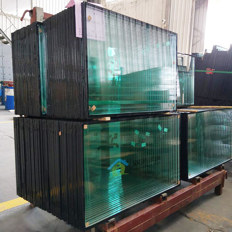 Wholesale Price Insulated Tempered Low E Glass Unit Building Curved Double Glazed Glass Panel