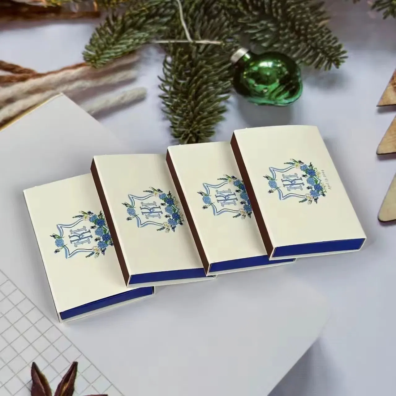 Personalize Fashionable Creative Household Boxed Matches Outdoor Emergency Disposable Match Vintage and Retro Matches