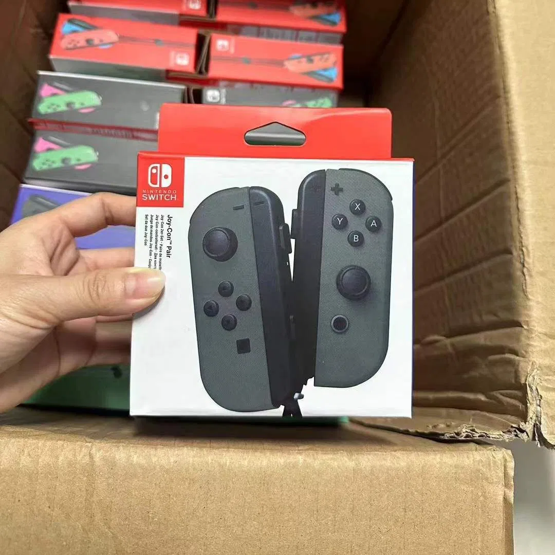 Беспроводной геймпад и консоль в стиле Nintendo