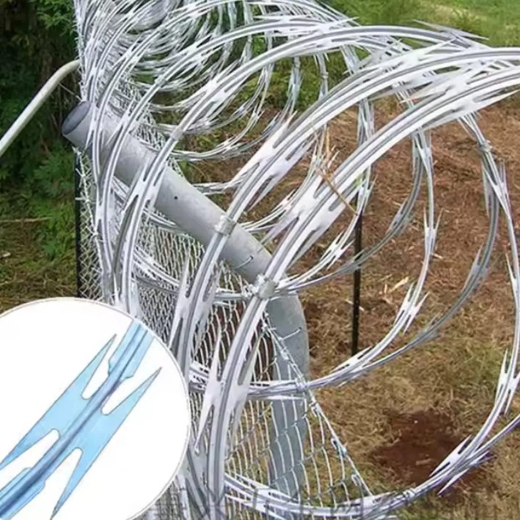 Galvanized Razor Wire Roll Steel Barbed Wire Fence for Outdoor Razor Wire Mesh