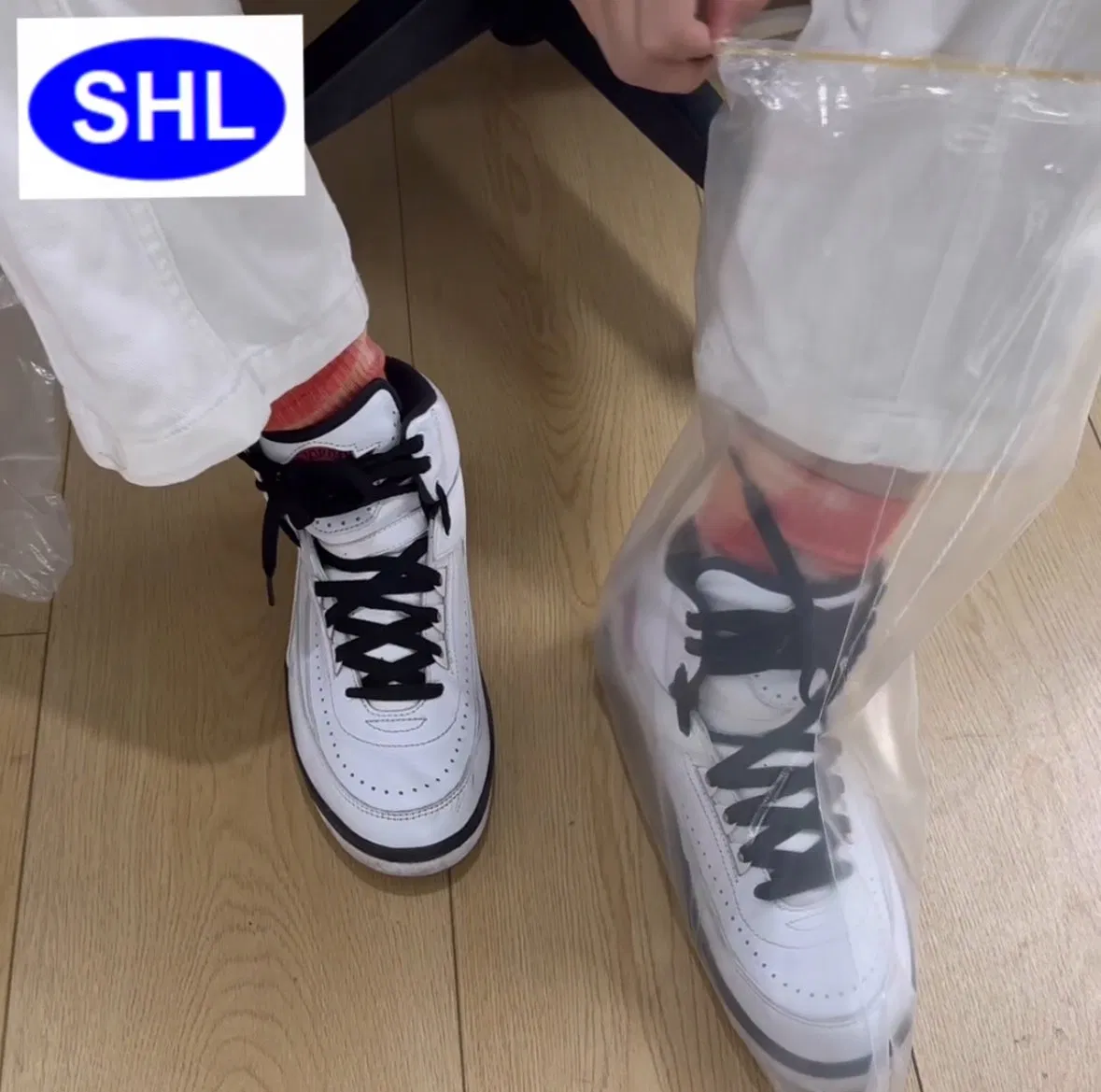 Long Disposable Waterproof PE Shoecovers