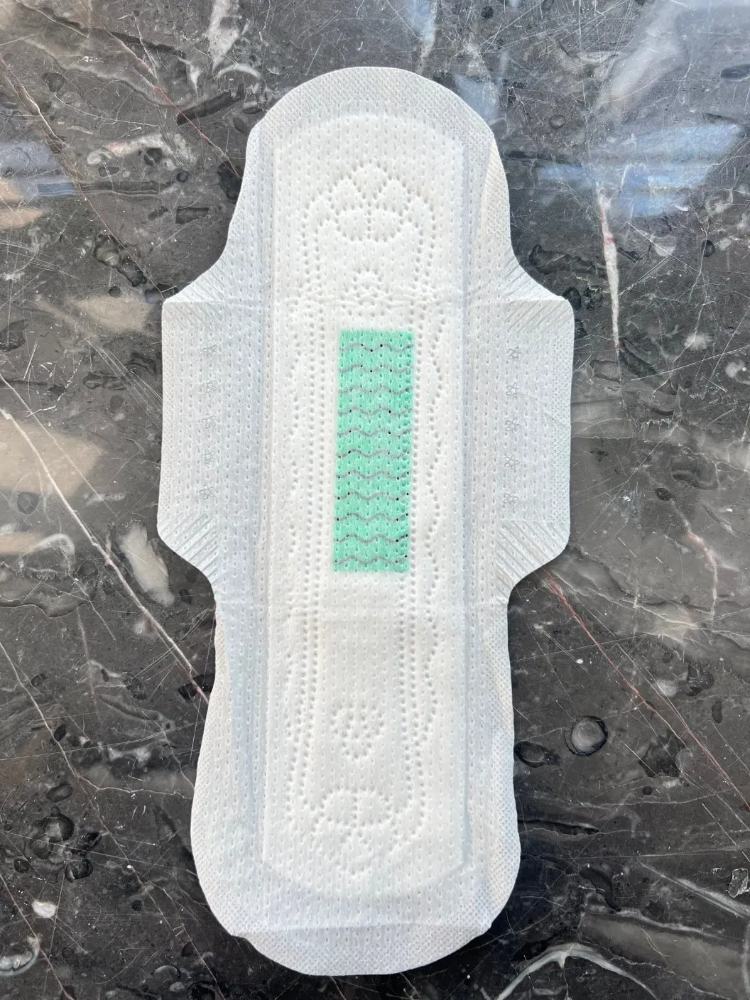Custom Ultra Thin Premium Sanitary Pad Napkin Sumitomo Advanced Absorbency Sanitary Napkin
