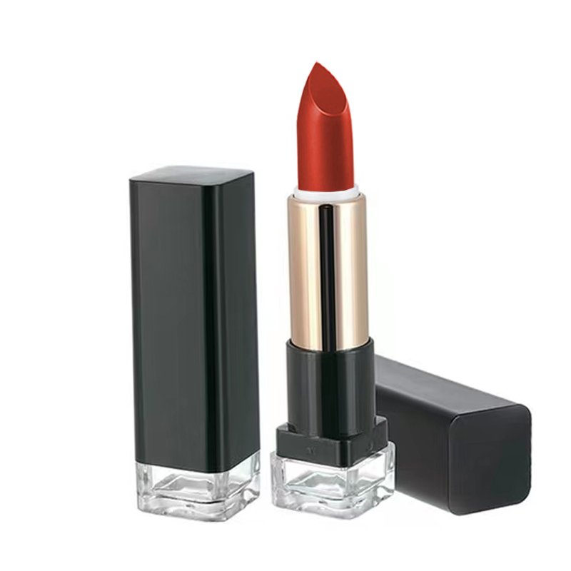 OEM Pink Lipstick Moisturizing Lip Balm Custom Matte Silky Lipstick Makeup