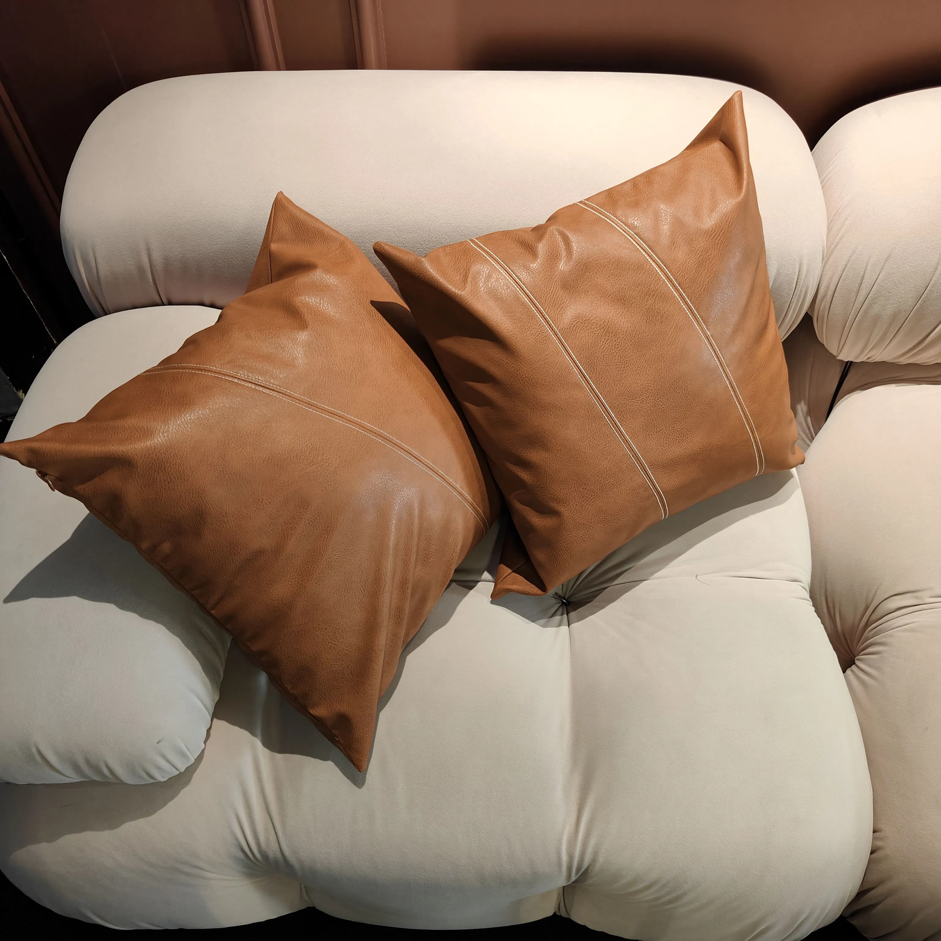 Hot Sale 18inch Luxury Living Room Sofa Barcelona Cushion Cover, Vintage Thick Brown Faux Leather Throw Pillow Covers for Sofa