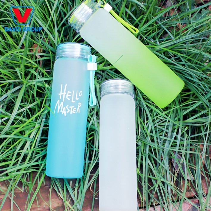 2021 Gadgets Glass Water Bottles with Holder