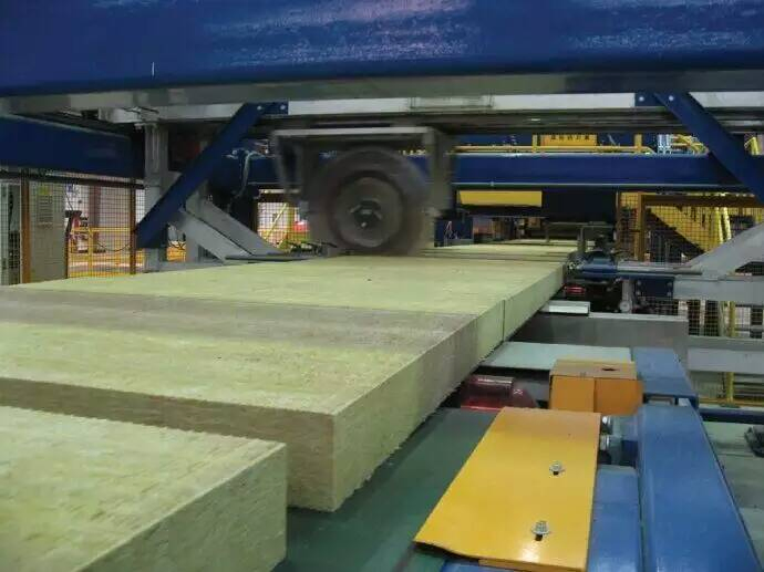 Insulation Mineral Fiber Sandwich 60-150 Kg/M³ 25-150mm Glass Wool Board Insulation Mineral Fiber Wool Board Ceiling Rock Wool Board