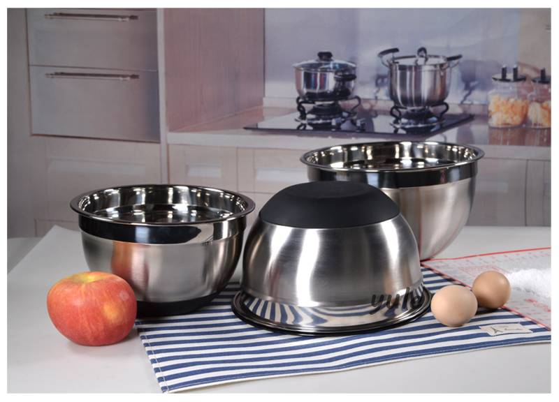 Supermarket Hot Sale Chaozhou Factory Plastic Lids Non- Slip Silicone Bottom Egg Beating Stainless Steel Cake Mixing Bowls