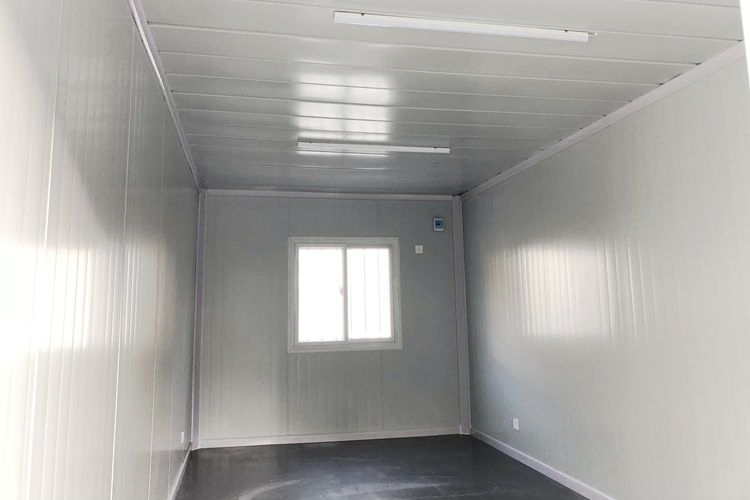 China Supplies Steel Structure Building Prefabricated House Sandwich Panel House Prefab House