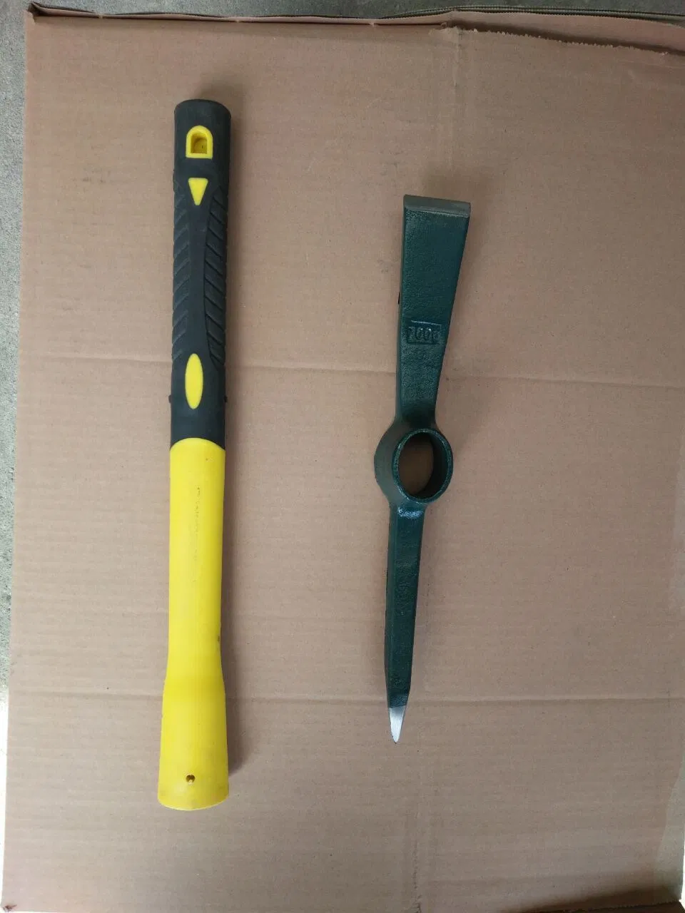 Mini Pickaxe with Plasticn Handle P402