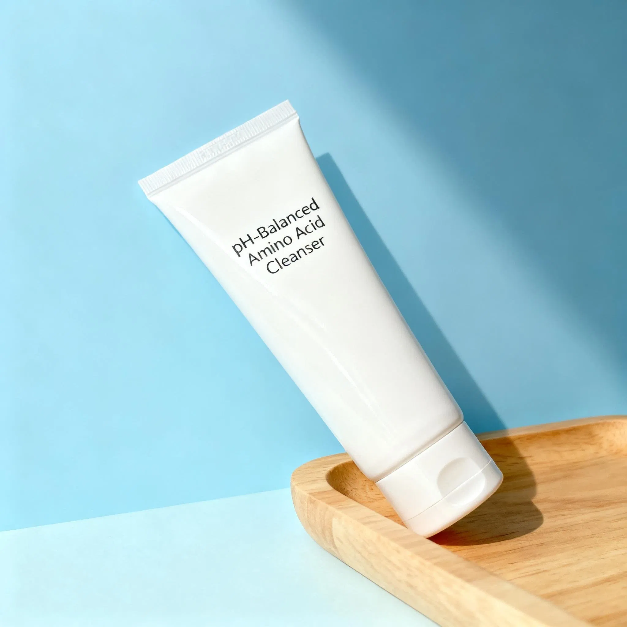 45-Degree Natural Crystalline Paste Face Cleanser with 5 Amino Acids for Optimal pH Balance and Gentle Cleansing