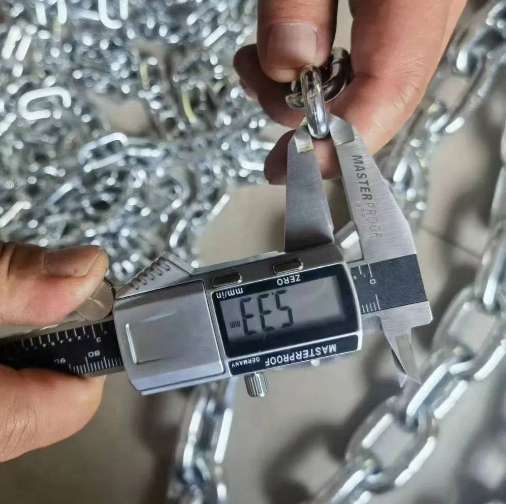 Galvanized Chain Galvanized DIN5685c Standard Steel Long Link Chains