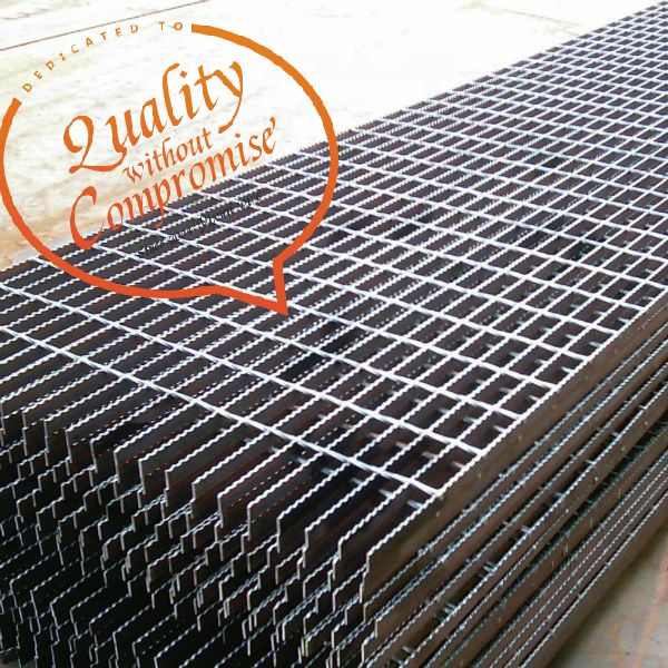 Stainless Steel Driveway Floor Bearing Bar 3/4'' Grid Smooth Serrated Grating