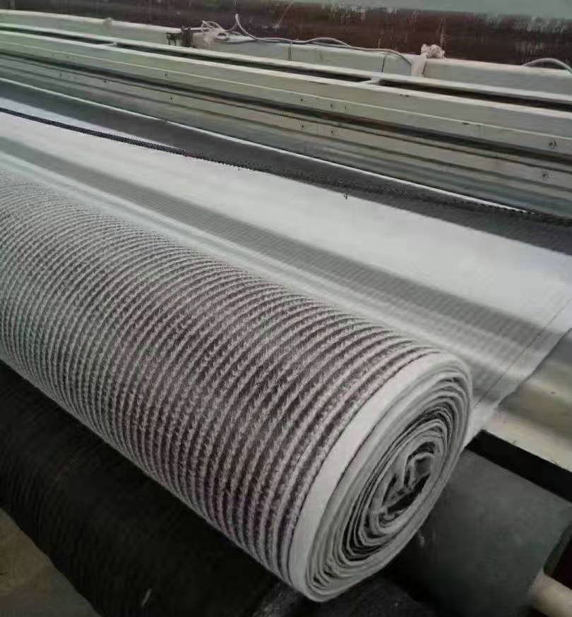 30000g, 4000g, 5000g, 7000g Geosynthetic Clay Liners (GCLs) for Control Pollution and Seal Mining Sites