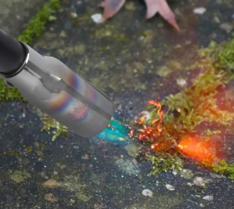 Heavy-Duty Butane Gas Torch for Efficient Weed Control