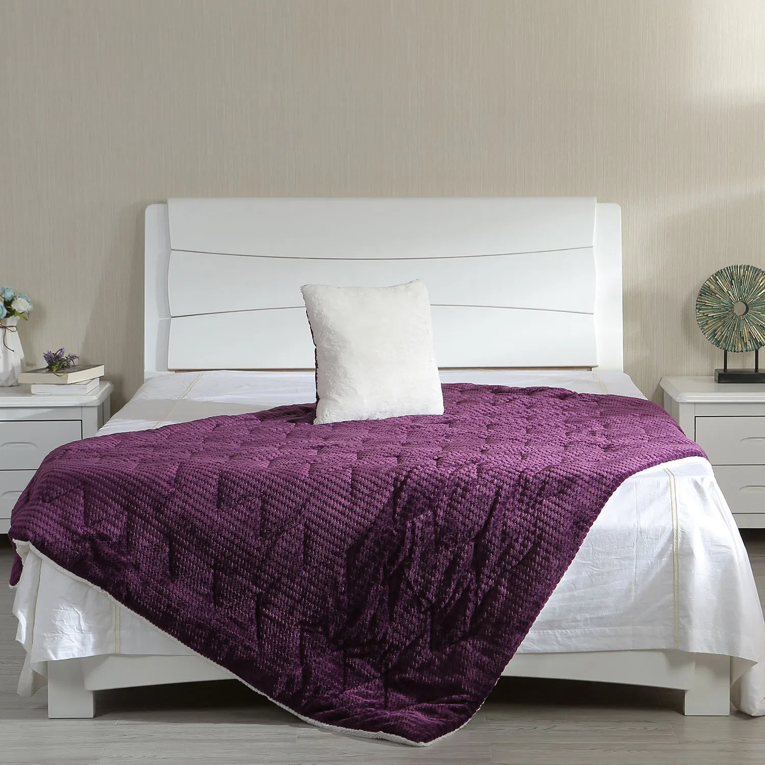 Фланелевое одеяло для дома и путешествий