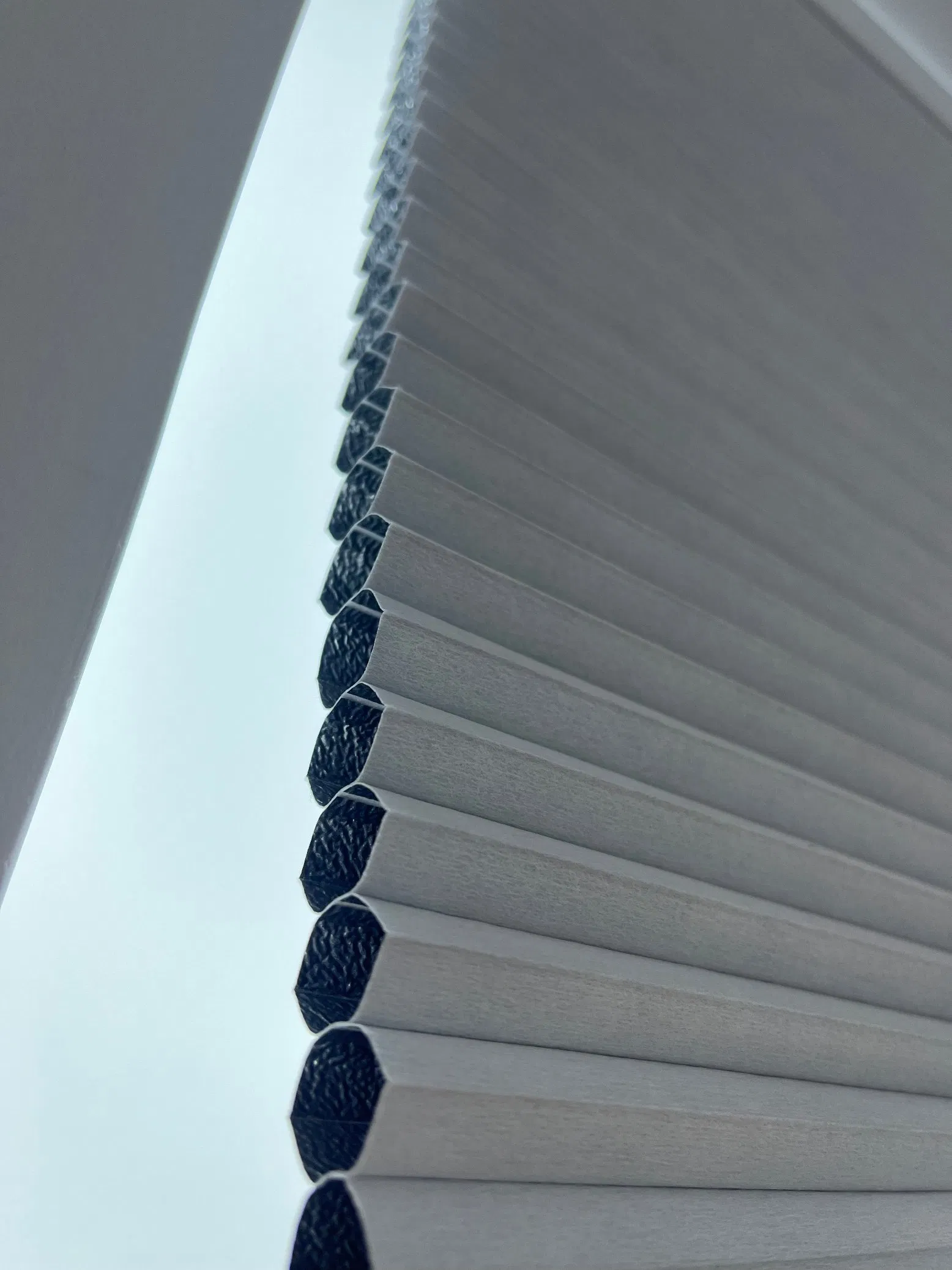 Sisheng Perforation-Free Day and Night Honeycomb Blinds by Remote Control Indoor