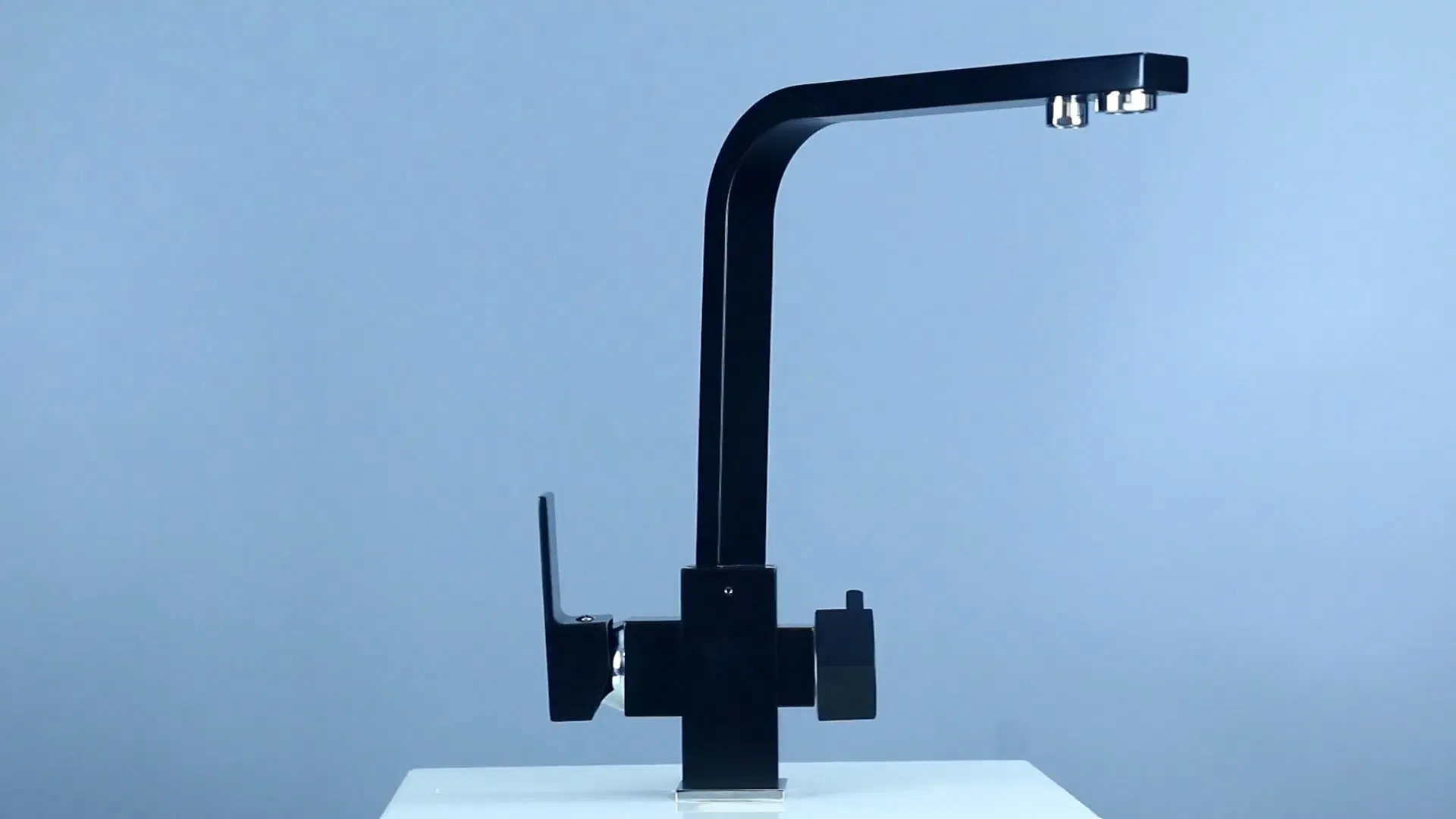 Brass Pull out Spring Kitchen Mixer with Orb Finish