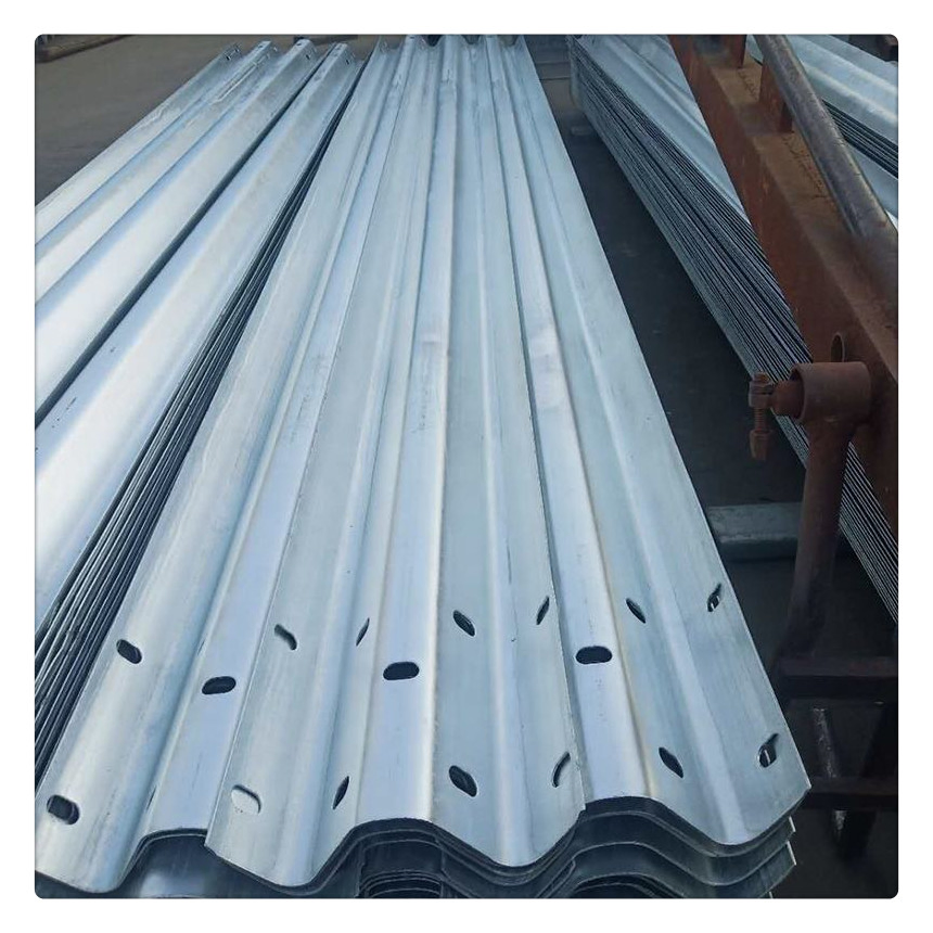 High Performance Highway Safety Barrier Three Beam Corrugated Thrie Beam Guardrail